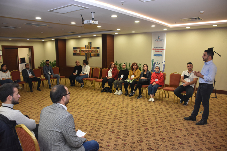 Türkiye'de ilk! Yeşilyurt Kent Konseyi Gençlik Meclisi, Çalıştay Kapsamlı 30 Vilayeti Buluşturdu.