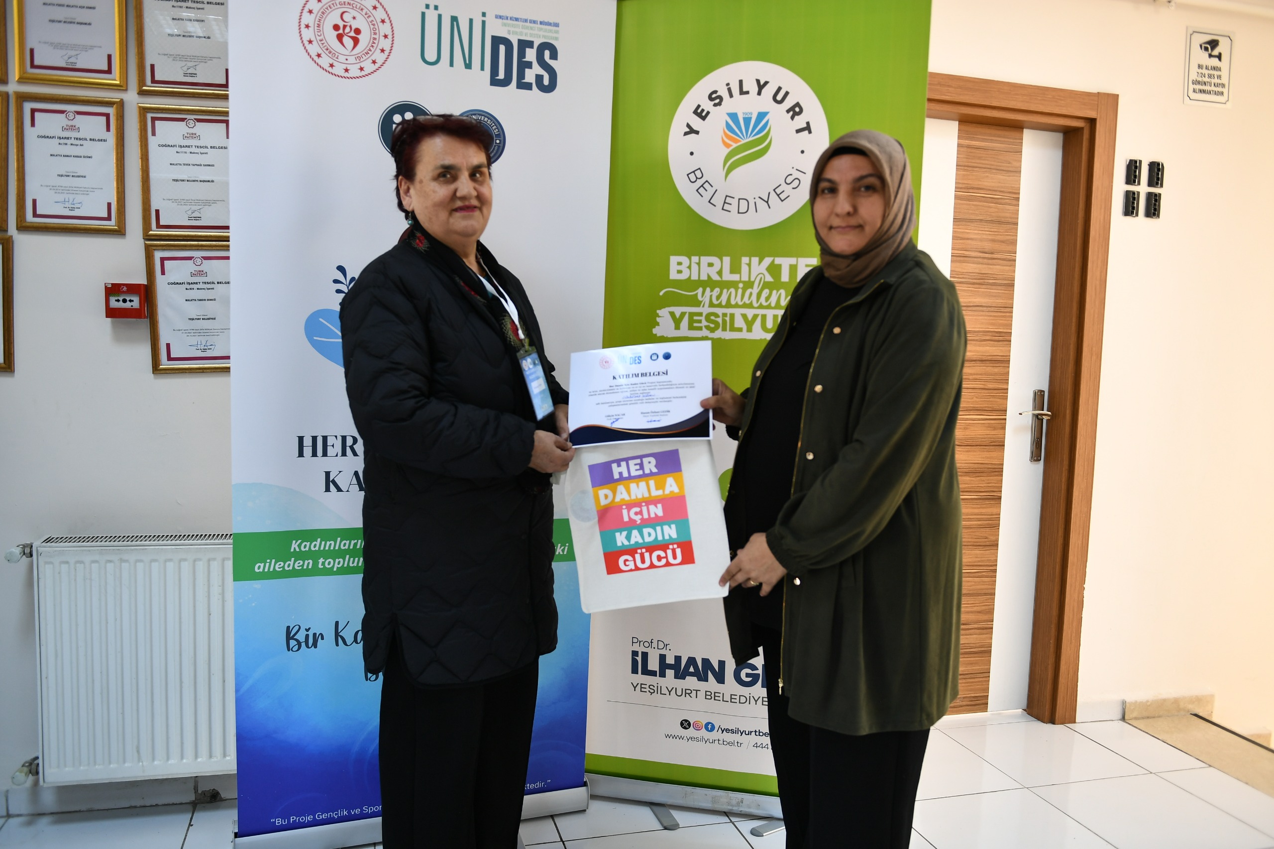 Her Damla İçin Kadın Gücü” projesi kapsamında, suyun bilinçli kullanımı ve tasarrufu konusunda farkındalık oluşturmak amacıyla önemli bir eğitim programı gerçekleştirdik.