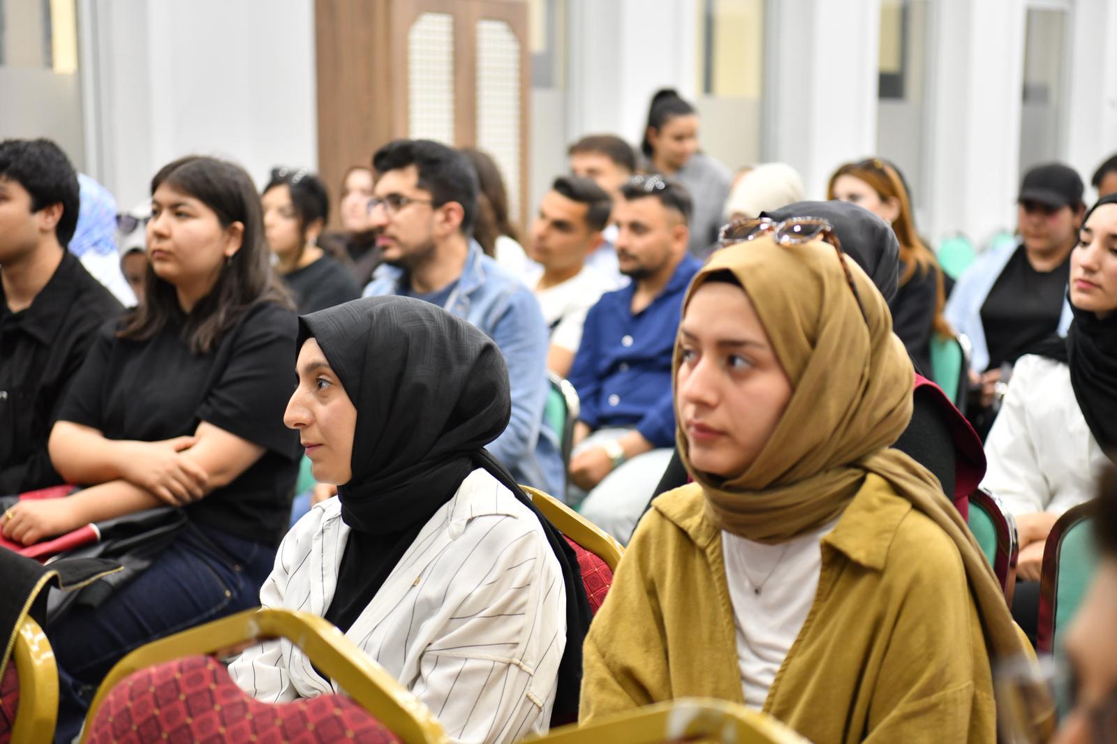 Malatya Genç Girişimcilik Akademisi’nde E-Ticaret ve Dijital Girişimcilik Konuşuldu