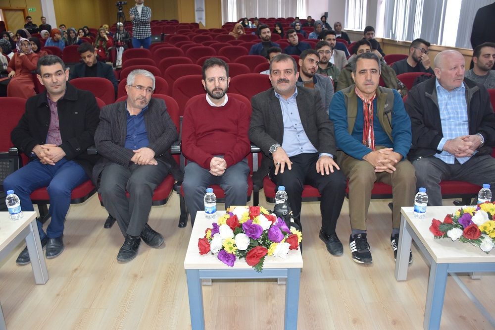 Medeniyet ve Sanat Araştırmaları Merkezimizin 9. Güz Seminerleri Başladı.