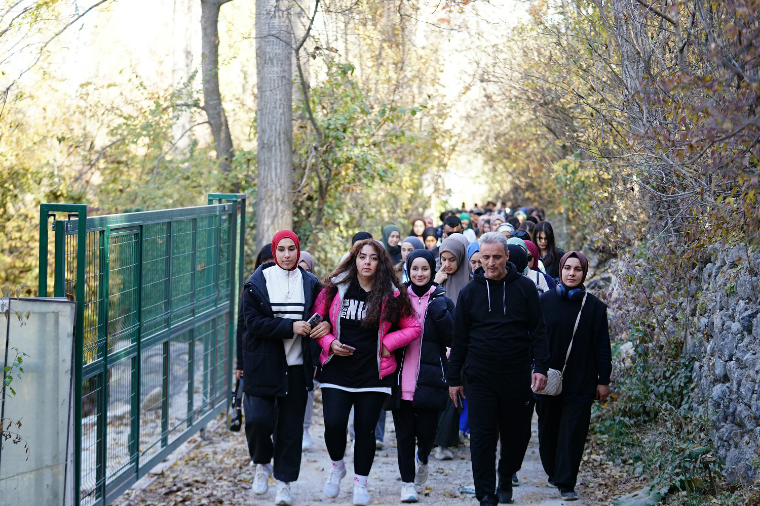 Üniversite Öğrencileri Yeşilyurt’un Doğal Güzelliklerine Hayran Kaldı