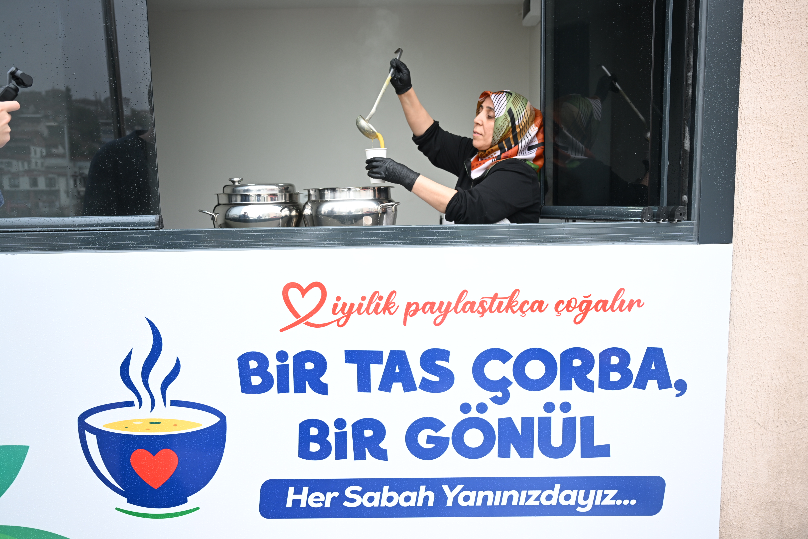 “BİR TAS ÇORBA, BİR GÖNÜL” Hasta ve Hasta Yakınlarına Sıcak Çorba İkramı!
