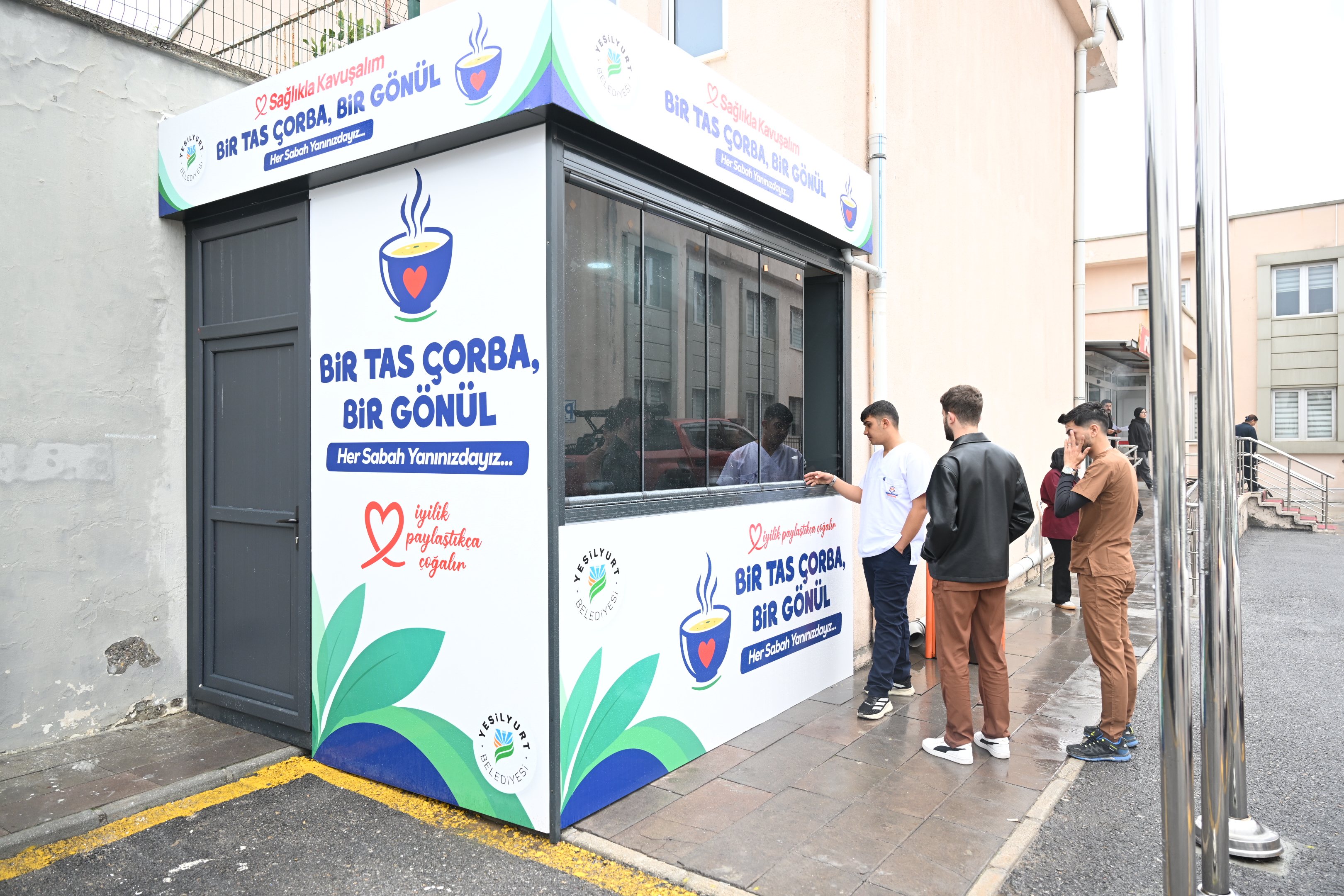 “BİR TAS ÇORBA, BİR GÖNÜL” Hasta ve Hasta Yakınlarına Sıcak Çorba İkramı!