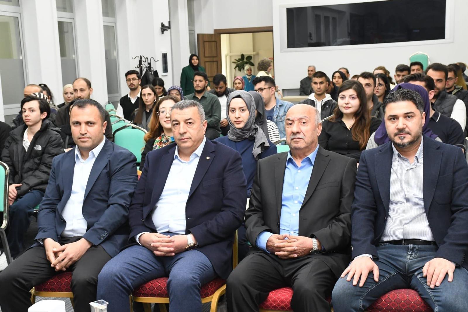 Gençler Finansal Okuryazarlık Eğitimiyle Geleceğe Hazırlanıyor