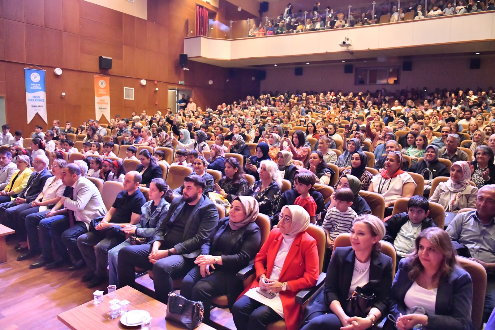 Yeşilyurt Kent Konseyi Kadın Korosunun ‘Anneler Günü’ Konseri, Büyük İlgi Gördü!