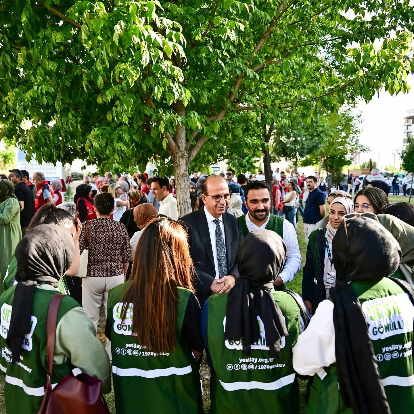 Yeşilyurt Kent Konseyi’nden Koruyucu Aile Şenliği’ne Renkli Katılım