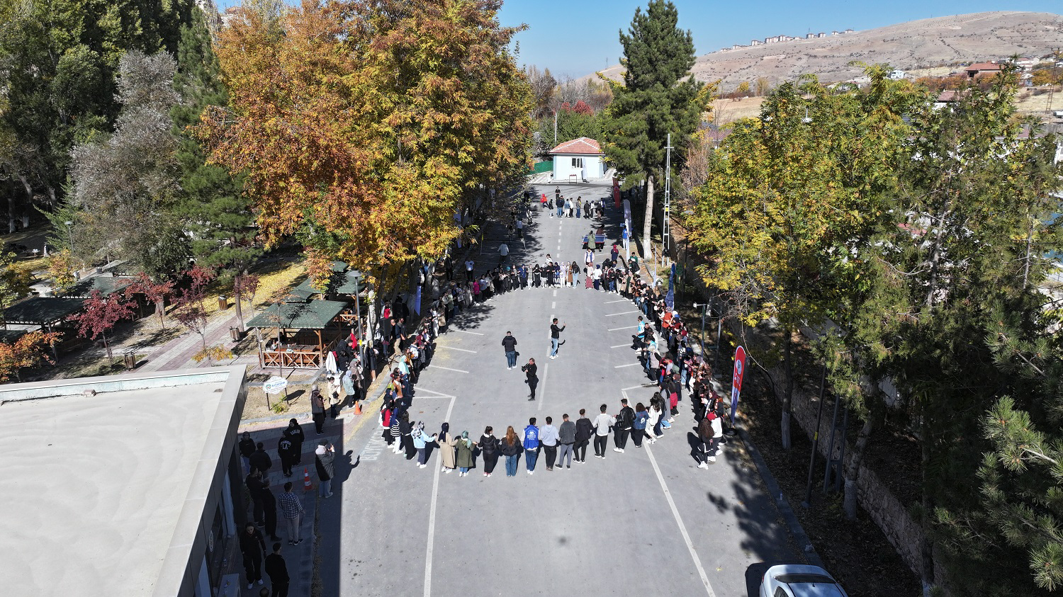 Üniversite Öğrencileri Yeşilyurt’un Doğal Güzelliklerine Hayran Kaldı