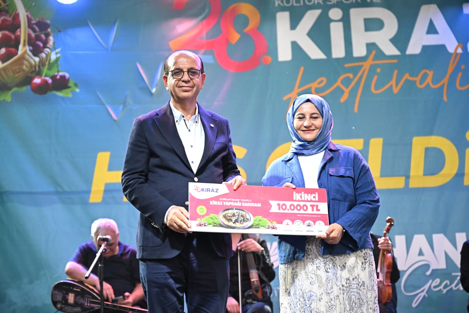 Yeşilyurt Festivali’nde Coğrafi İşaretli Kiraz Yaprağı Sarması Yarıştı