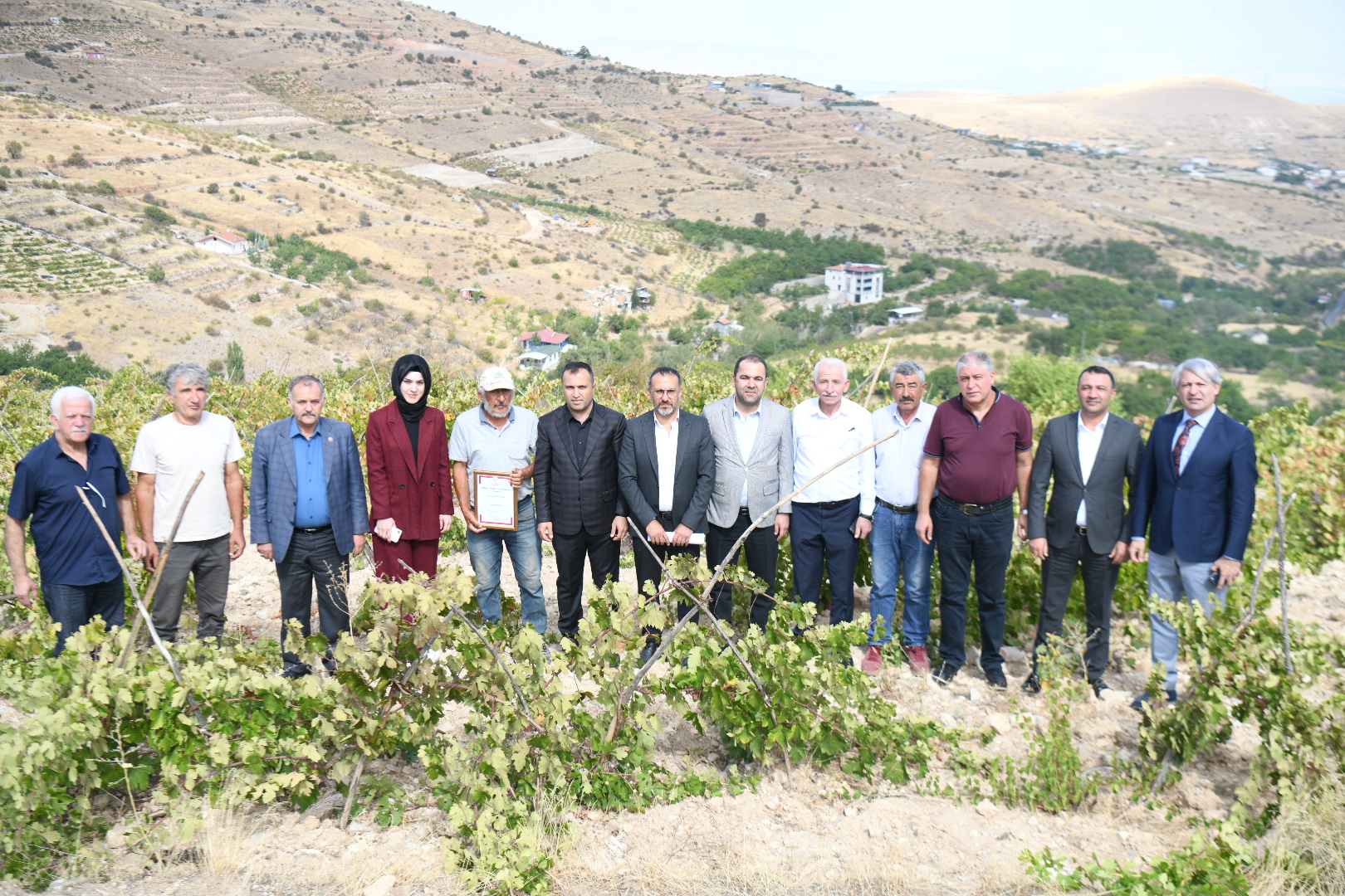 “YEŞİLYURT’UN DEĞERLERİ: MAHALLEDEN MARKAYA, TARLADAN SOFRAYA, TESCİLDEN TURİZME”
