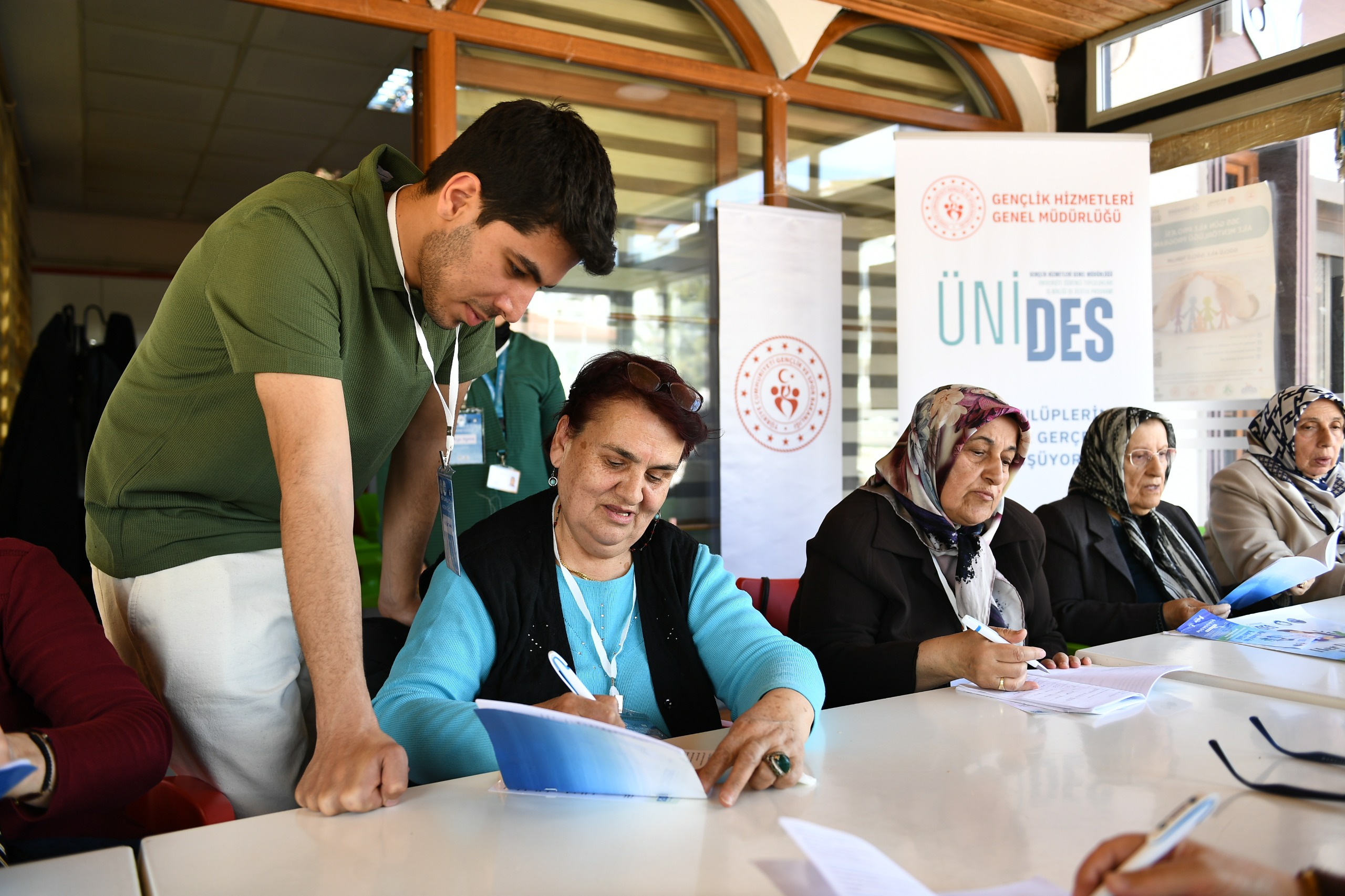 Her Damla İçin Kadın Gücü” projesi kapsamında, suyun bilinçli kullanımı ve tasarrufu konusunda farkındalık oluşturmak amacıyla önemli bir eğitim programı gerçekleştirdik.