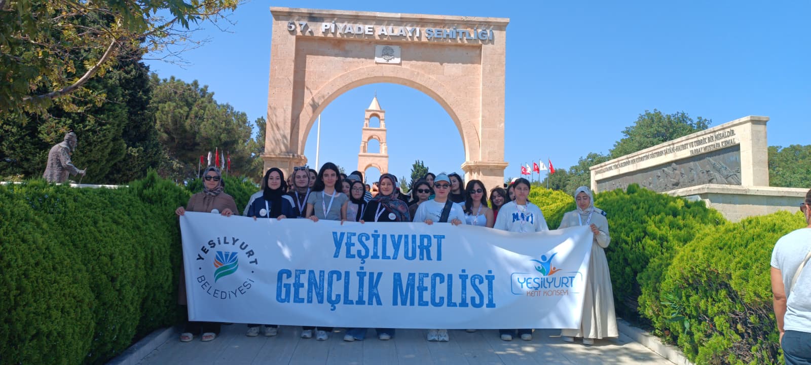 ÇANAKKALE DESTANI YERİNDE YAŞANDI: MALATYALI GENÇLER TARİHE TANIKLIK ETTİ